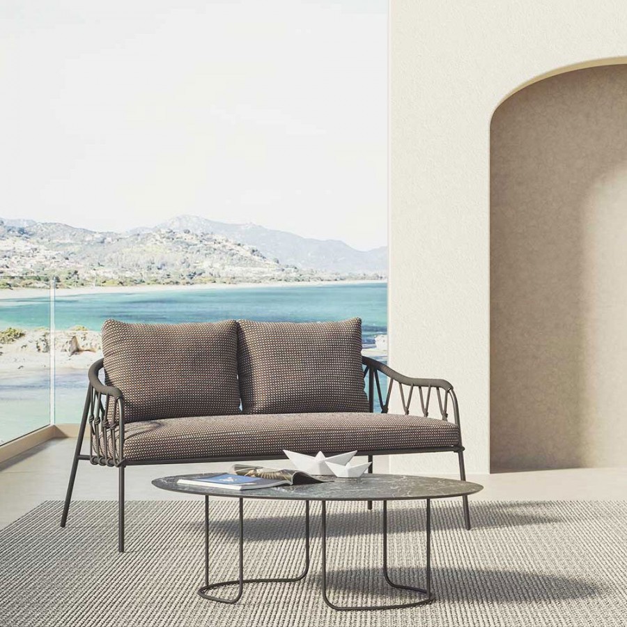 Masuta de cafea outdoor Alma Design, Scala